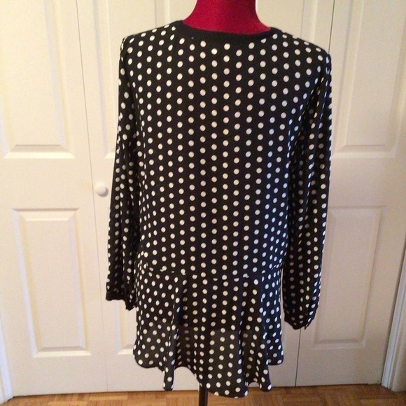 Elle polka Dot ruffle blouse  Sz Medium - Picture 3 of 5
